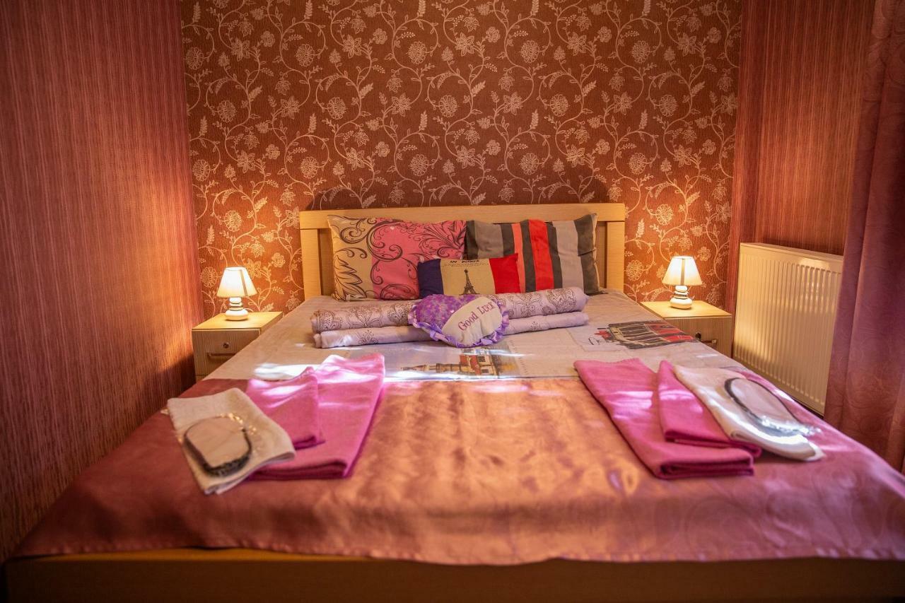 Family Hotel Parajanov Тбилиси Экстерьер фото